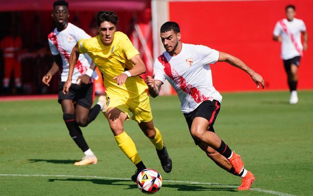 包含塞维利亚迎法甲关键赛；清晨主帅复盘；球迷炸锅；心理建设被强调的词条